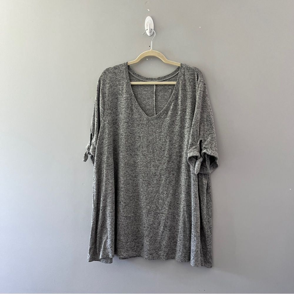 Lane Bryant Gray V Neck Knit Blouse Colorful Size 22/24